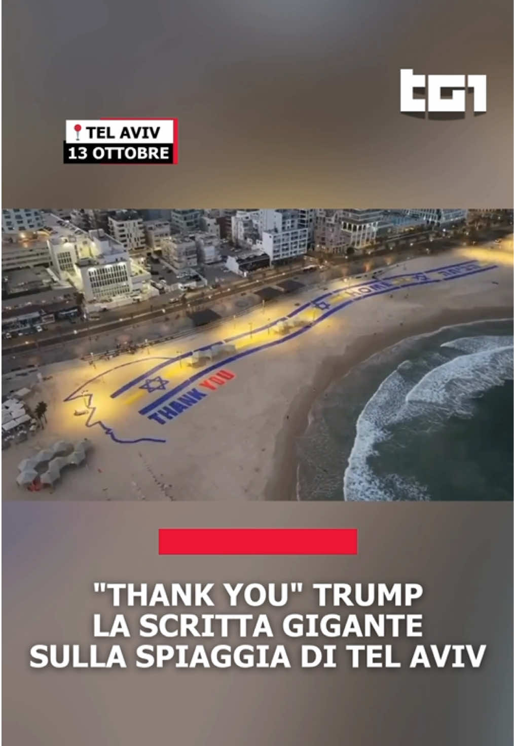 A #TelAviv è comparsa una scritta gigante sulla spiaggia per ringraziare Donald #Trump per la liberazione degli ostaggi. Sarà visibile dall’Air Force One. Il Presidente è atteso per una visita lampo oggi in Israele. #Tg1 