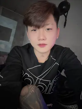 em mặc áo mớiii #nhutthang #xuhuongtiktok #xuhuong 