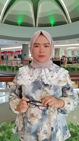 Kacamata Baca Dan Jalan Viral #kacamatabacadanjalan #kacamatadobelfokus #kacamataantiradiasi #hargapromosi 