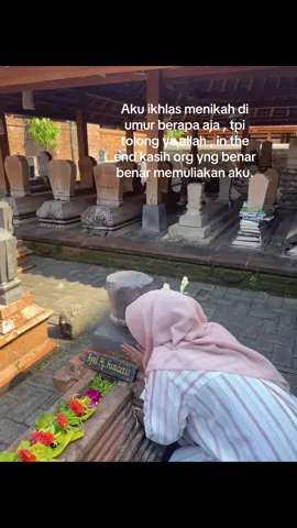 Sebagaimana yng di ceritakan mbah maimoen 
