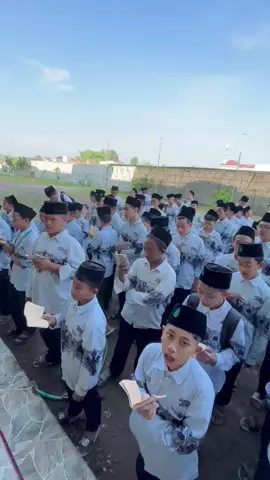 pembiasaan lalaran nadzom al fiyyah madrasah muallimin tambakberas jombang #santri #muallimin #pondokpesantren #alfiyyahibnumalik #hafalan 