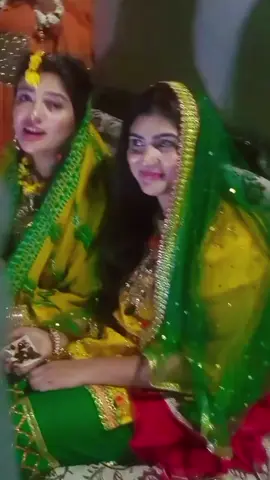 🤩لگ گئیاں مہندیاں💃💬