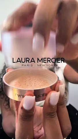 Hands-down @Laura Mercier has the best loose setting powder ✨ I’m so happy that I finally gave rose a try I definitely is going to be my new favorite 💕  #loosesettingpowder #lauramercier #cashni #makeuptipstiktoks #settingpowder