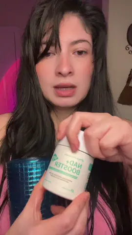 Dos cápsula de estas y tendrás mucha energía y también te ayuda  con la edad #resveratrol 