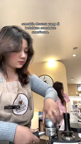 🗣️:yang pahit pahit gini sebenarnya bikin...?🫠 Kuuyyyy mampir guyss... 📍Honore Coffee Karawang & Jababeka 🕒08.00-19.00(Karawang) 🕐14.00-00.00(Jababeka) #fyp #coffee #trending #barista #foryoupage 