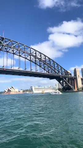 Idk how I got here but I’m here now. #sydney #sydneyoperahouse #harborbridge #australia #darlingharbour 