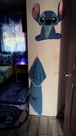 Stitch house my dream 🥹💙 #ohanameansfamily #liloandstitch #disney #CollageStitch #stitchkindness 