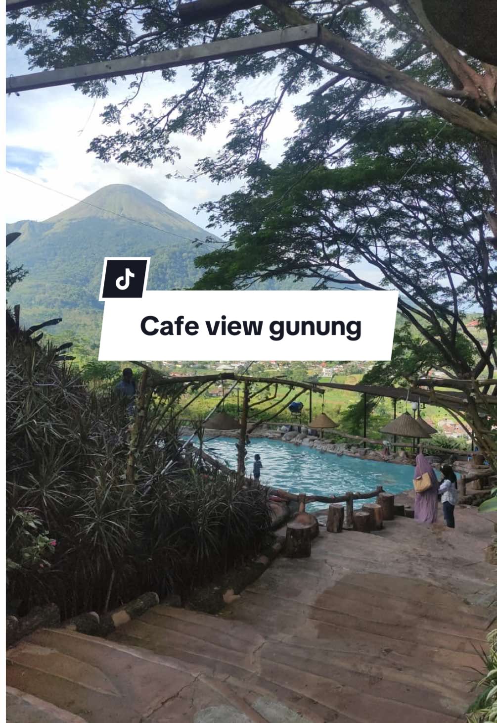 Mau kesini lagiiii karna sangat kids friendly☺️ #panoramacafetrawas #trawasmojokerto #cafetrawas 