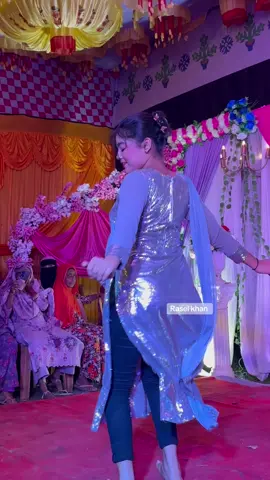 Megha qunnen dance video   #dance #meghaqunnen #tiktok #reell 