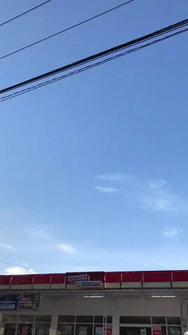 rame banget tgl 12 kemaren 🔥                                                    @Mandalika Ring17                        #viral #fyp #fypage #foryoupage #mytype #masukberanda #beatdeluxe #kyrickstyle #alzurastyle #penggunaring17 #beatmodifikasi #fypシ゚viral🖤tiktok #waduhhhhhhhhhh🙀🙀🙀 #fyppppppppppppppppppppppp #nanang 