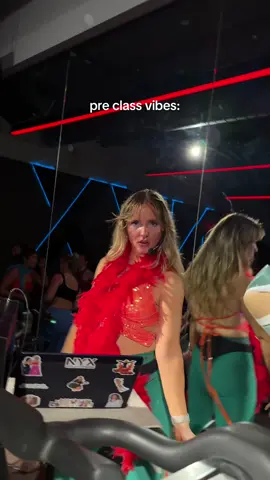 You literally can't be unhappy @NYX #indoorcycling #spininstructor #spinclass #tloas #swifties 