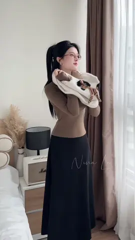 Áo gile họa tiết thêu nổi 🧸 chất len mềm mịn, dễ phối đồ – vừa ấm áp vừa xinh chuẩn style Hàn 💕 Form rộng dễ mặc, phối cùng sơ mi hoặc chân váy đều siêu đáng yêu ✨ #outfitxinh #aolenxinh #aogile #phongcachhanquoc #xuongxuongtrend