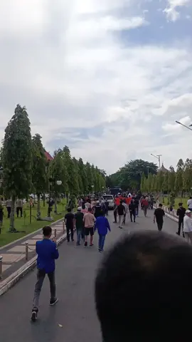 kantor gubernur riau jebol di jarah oleh mahasiswa dan masyarakat,reforma agraria riau #Riau  #hmi  #TNTN  #prabowopresiden2024  #fypシ゚ 