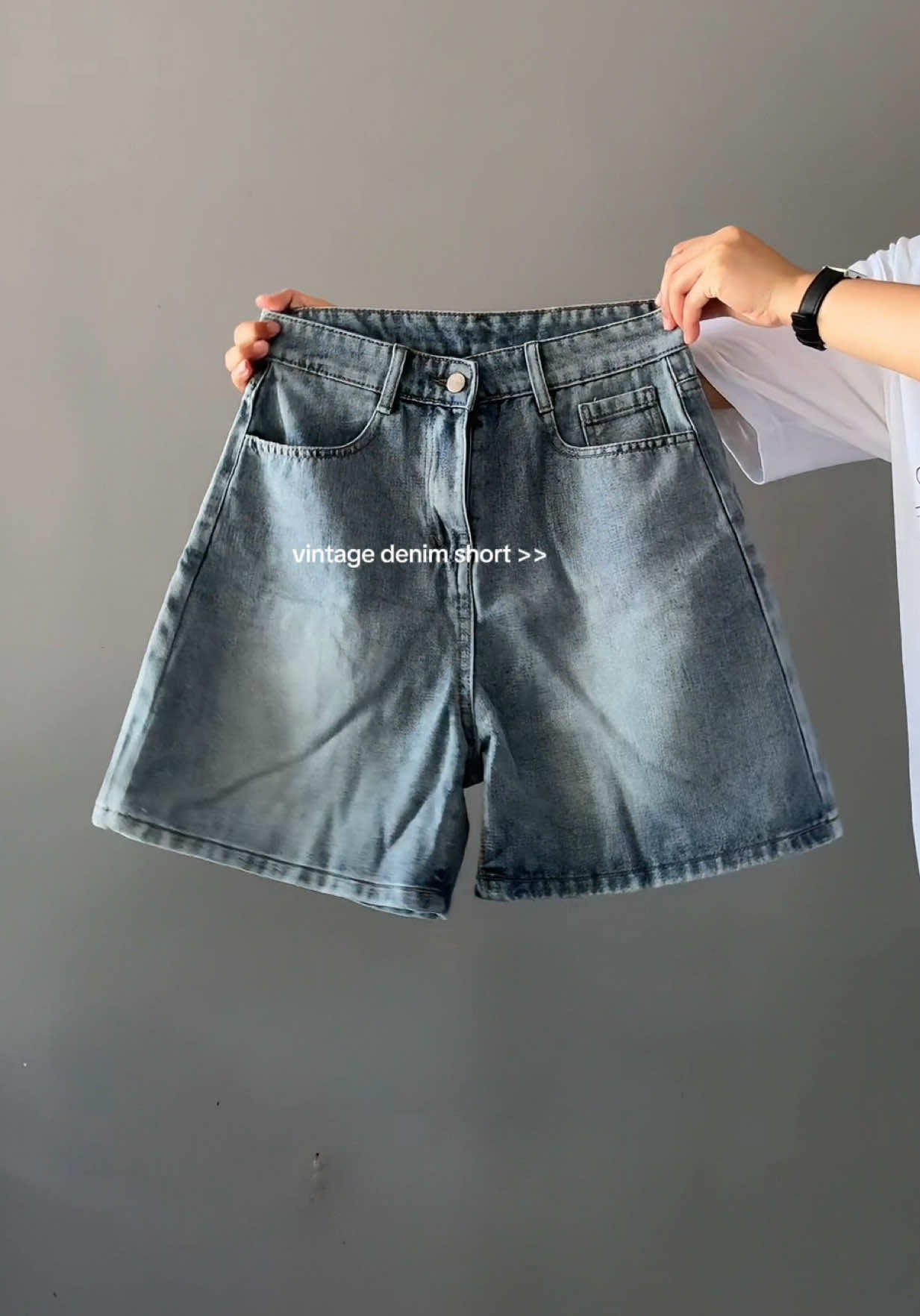 vintage denim short >> #denimshort  #unisexfashion 