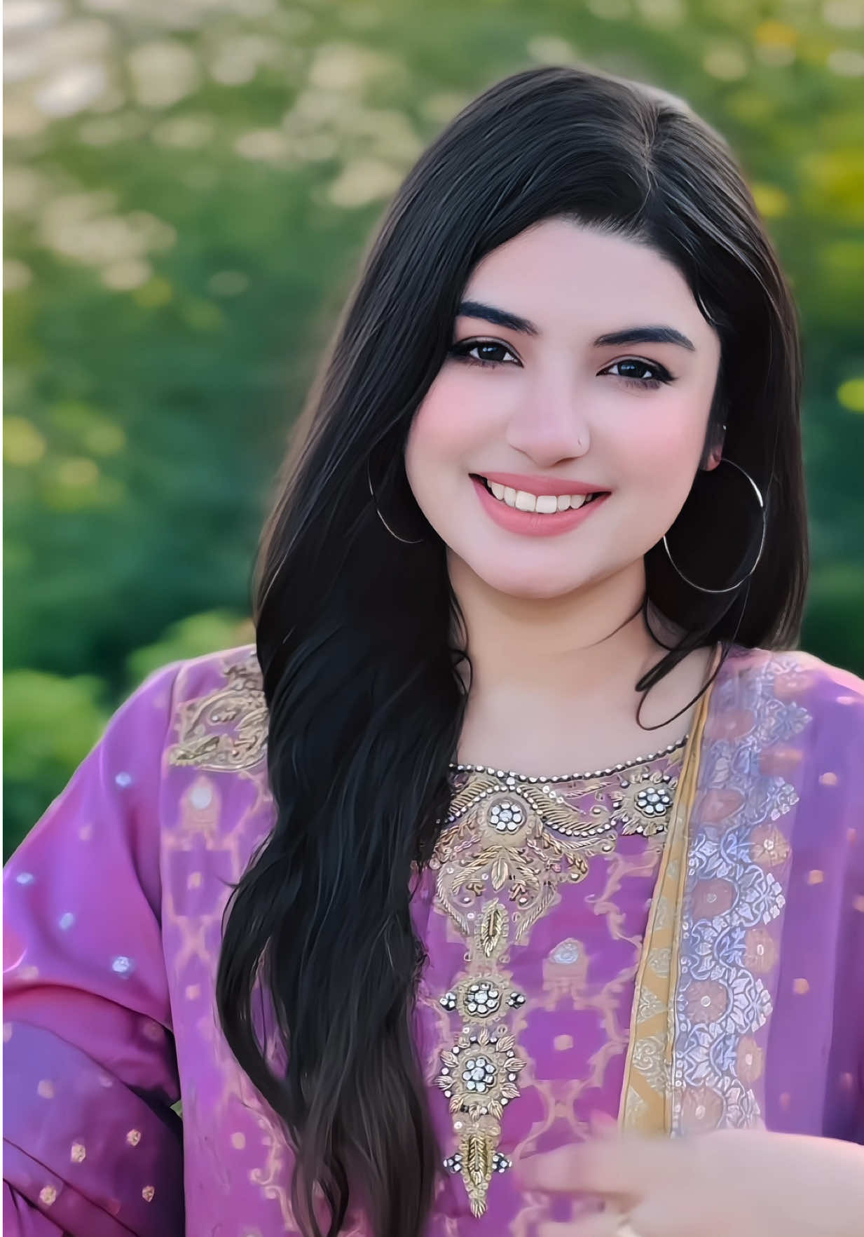 Sabse hum dur huy 💜#song #foryou #viral #rabeesakhan11 