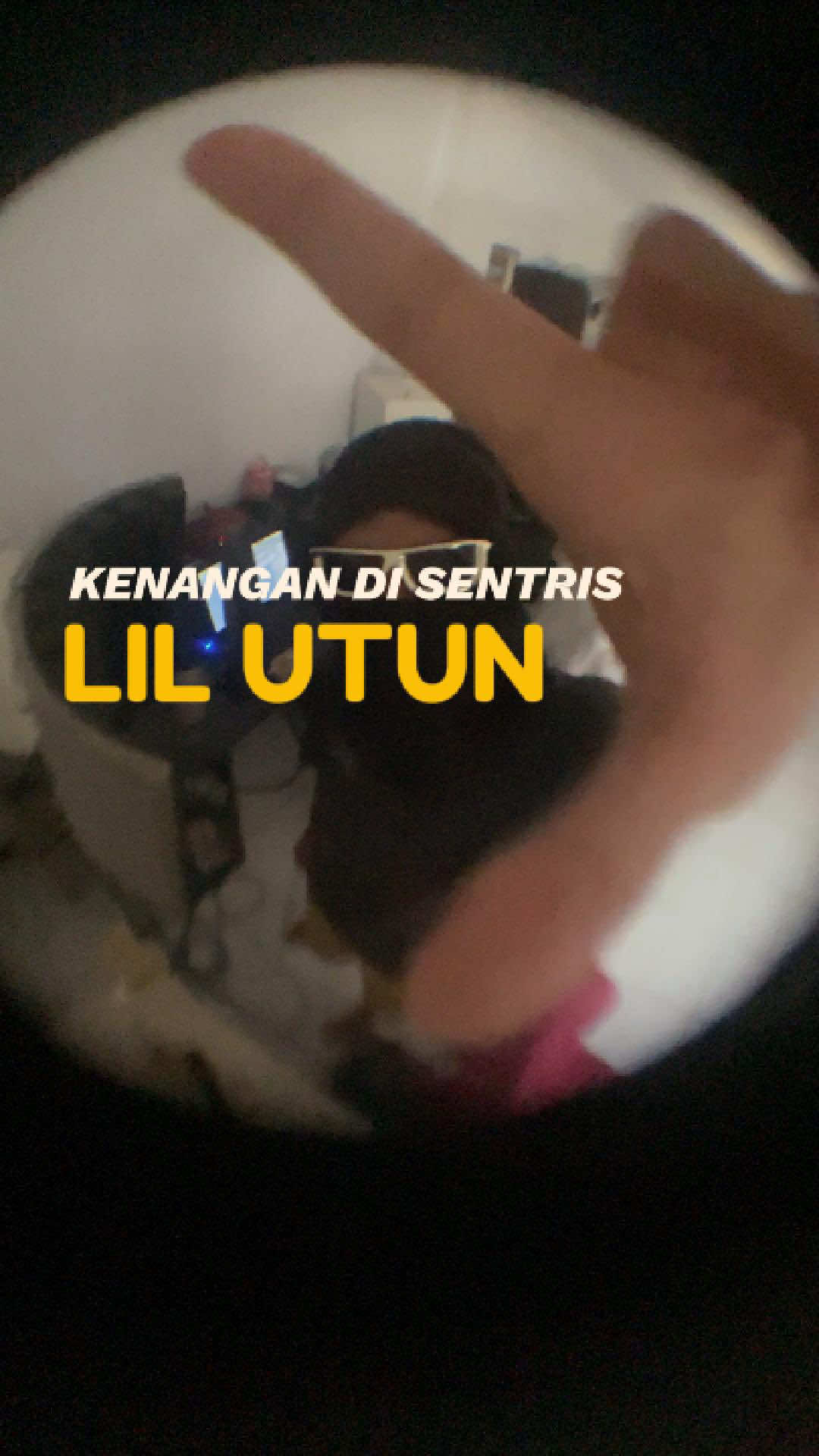 lupa nama tapi inga rasa. yg punya banya kenangan disentris. silahkan komen.  NEW ARTIST LIL UTUN DARI TAMUYO JUDUL LAGU: Kenangan Disentris.  #fypgorontalo #gorontalo #artisgorontalo 