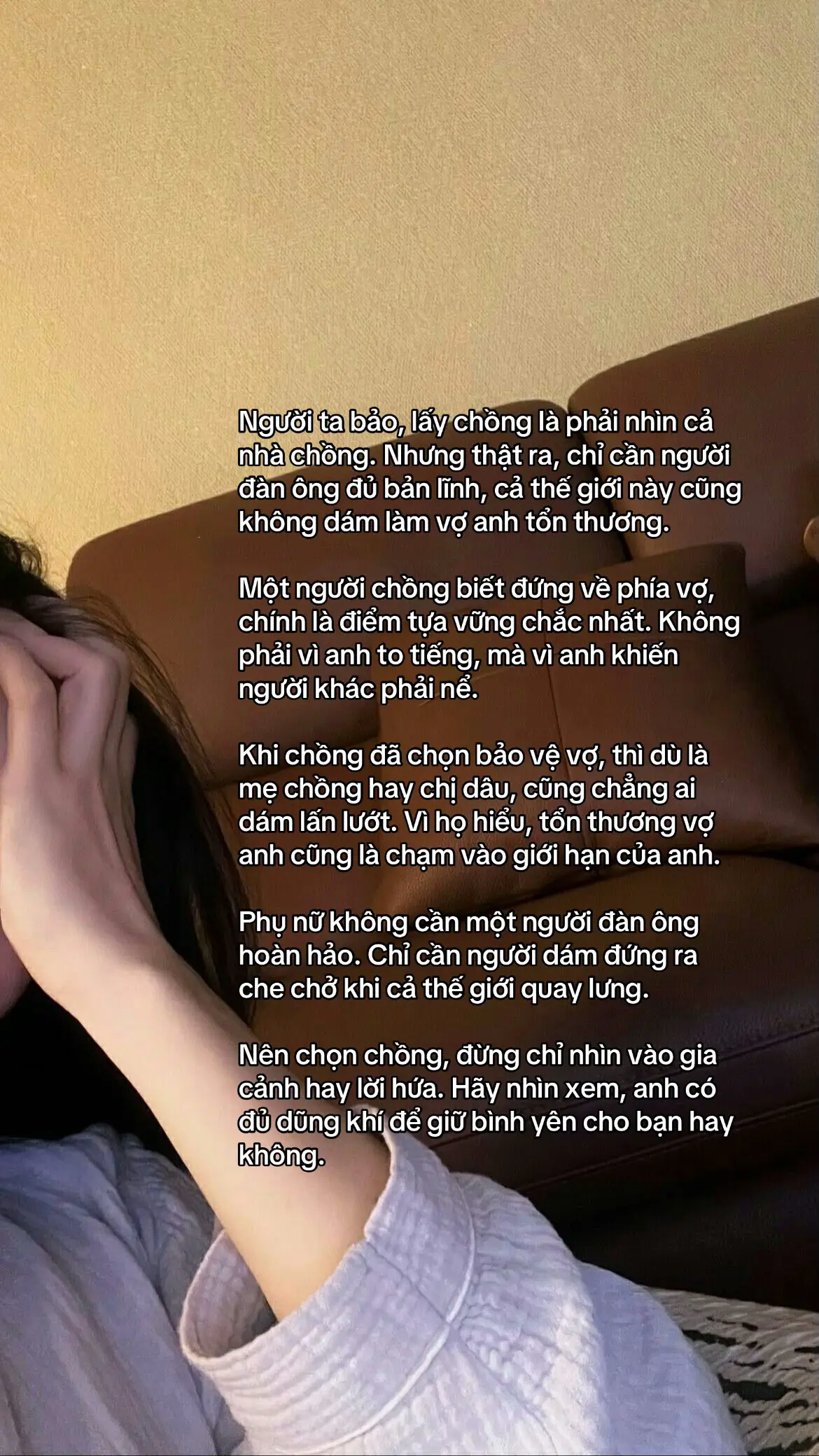 Chọn chồng phải chọn luôn nhà chồng là đúng. Nhưng đối với t, chồng mà chống lưng cho vợ thì cả họ nhà chồng cũng không dám đụng tới sợi tóc của bạn.