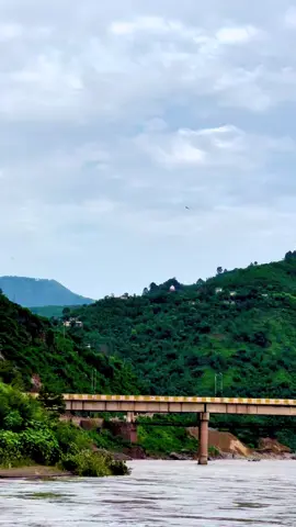 Kotli Pounch River #kotliazadkashmir #standwithkashmir #viralvideo #kashmirnaturebeauty 