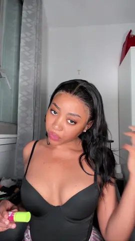 🤭