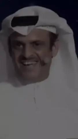 ودي القى كلام أكبر من اشتاقلك #ابيات #شعر #دعمكم_ورفعولي_فديو 