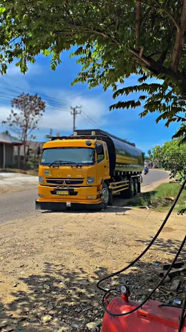 Muat lagi kitaa cs 😜@𝙍𝙤𝙝𝙞𝙩🀄 @Cctv Lintas Elak @64 #fypシ゚ #fyppppppppppppppppppppppp #allmaura 