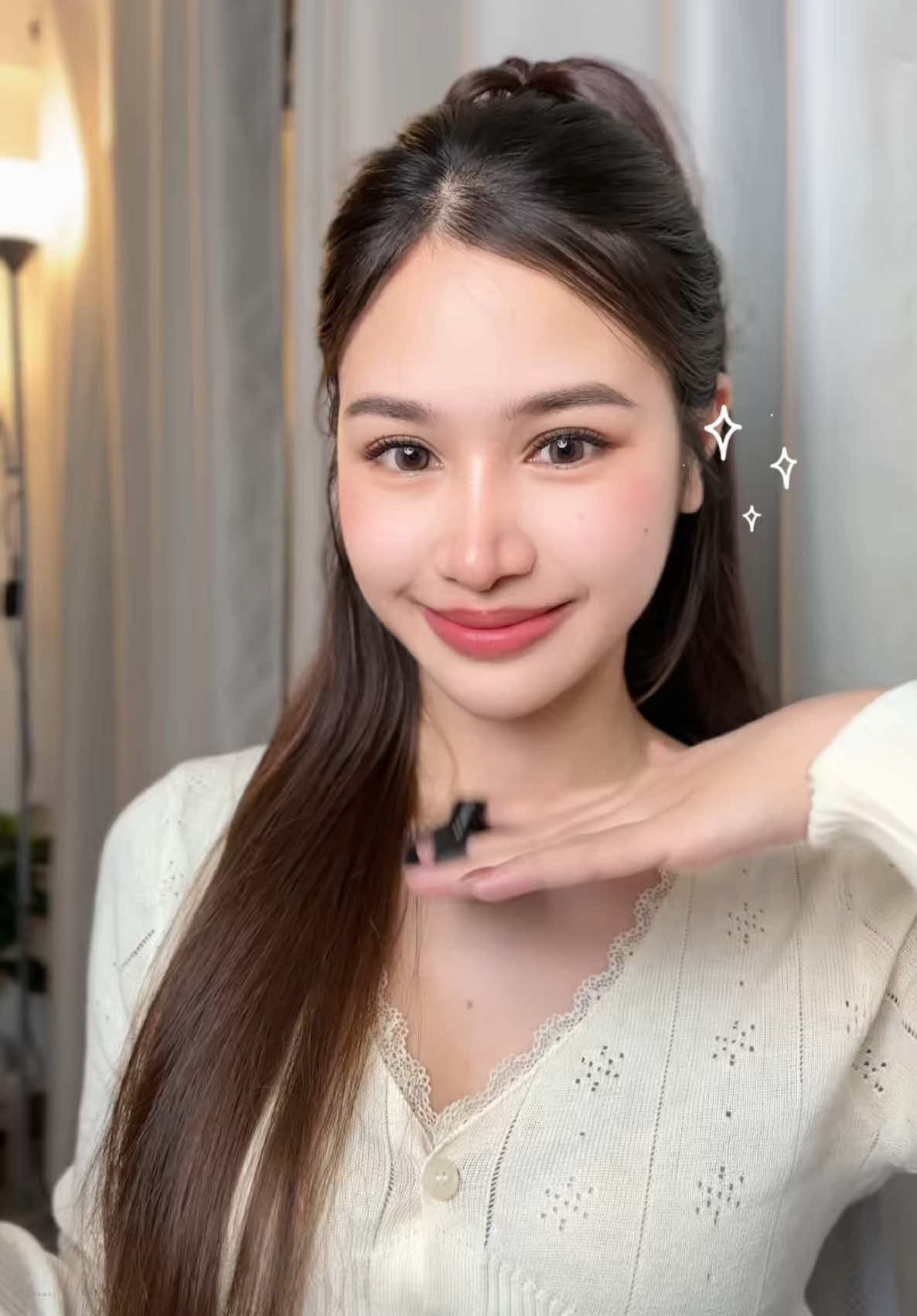 แป้งฝุ่นเซตผิว ชอบมากก ใช้แล้วหน้าผ่อง หน้าออร่า ได้งานผิวสวย ✨🥰 เบลอผิวเนียนเหมือนติดฟิลเตอร์ แนะนำๆ  #รีวิวบิวตี้ #แป้งฝุ่น #แป้งโปร่งแสง #carslan #tiktokป้ายยา 