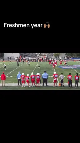 “Freshmen on varsity.”#varsity #football #viral #athlete #goated 