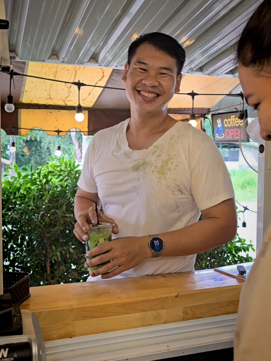 จังหวะตกหลุมรัก......... #ฮ็อปชาเฟ่ #Hopchafe #ชานมไข่มุก #เคี้ยวหนึบทุกคำดื่มมันทุกแก้วที่ฮ็อปชาเฟ่ #ชานมไข่มุก20ฟรีมุก 