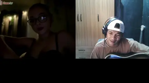 Idol sang four songs because the girl was beautiful. #fyp #singing #singincover #tiktok #cover 