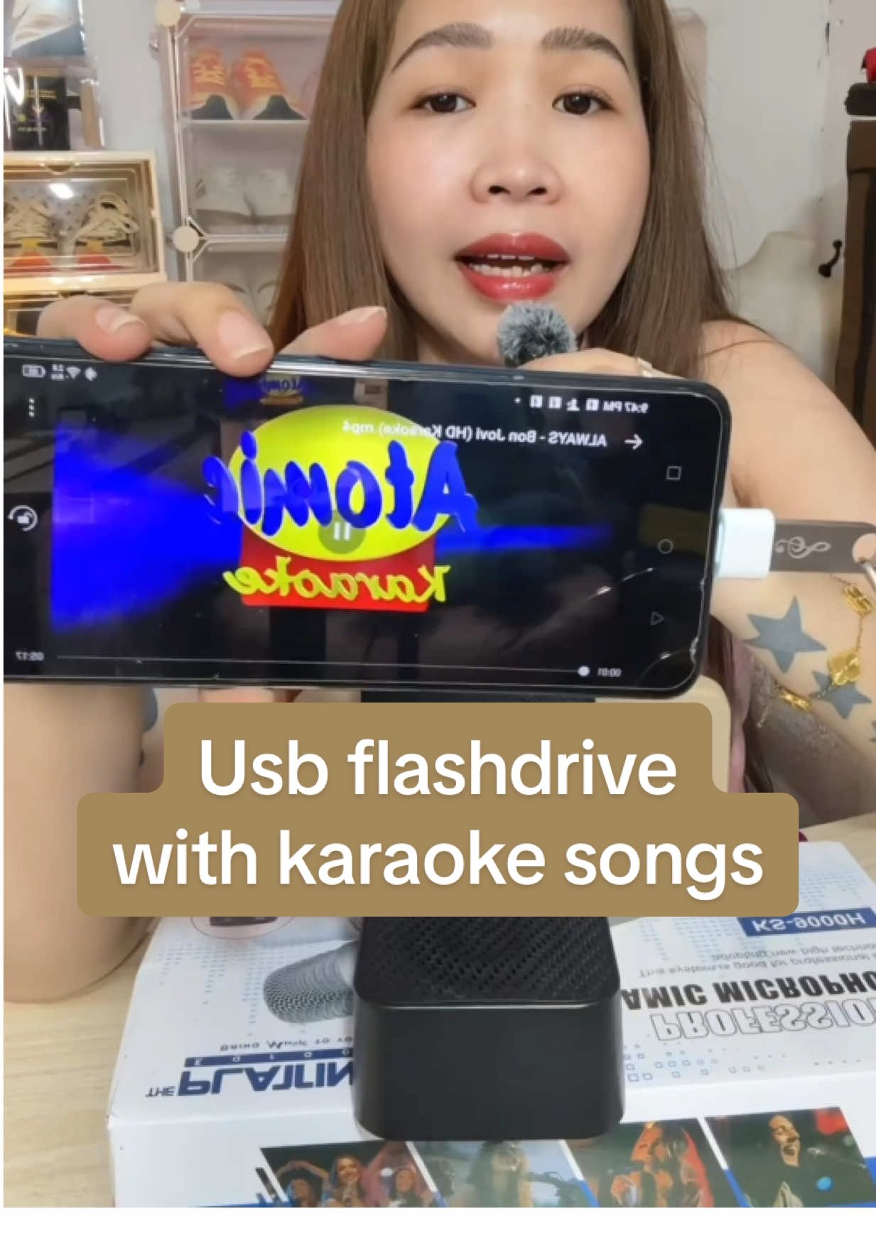 music usb flashdrive with karaoje song #musicflashdrive #usbflashdrive #usbwithsongs #usbflashdrivewithsongs #karaokesong 