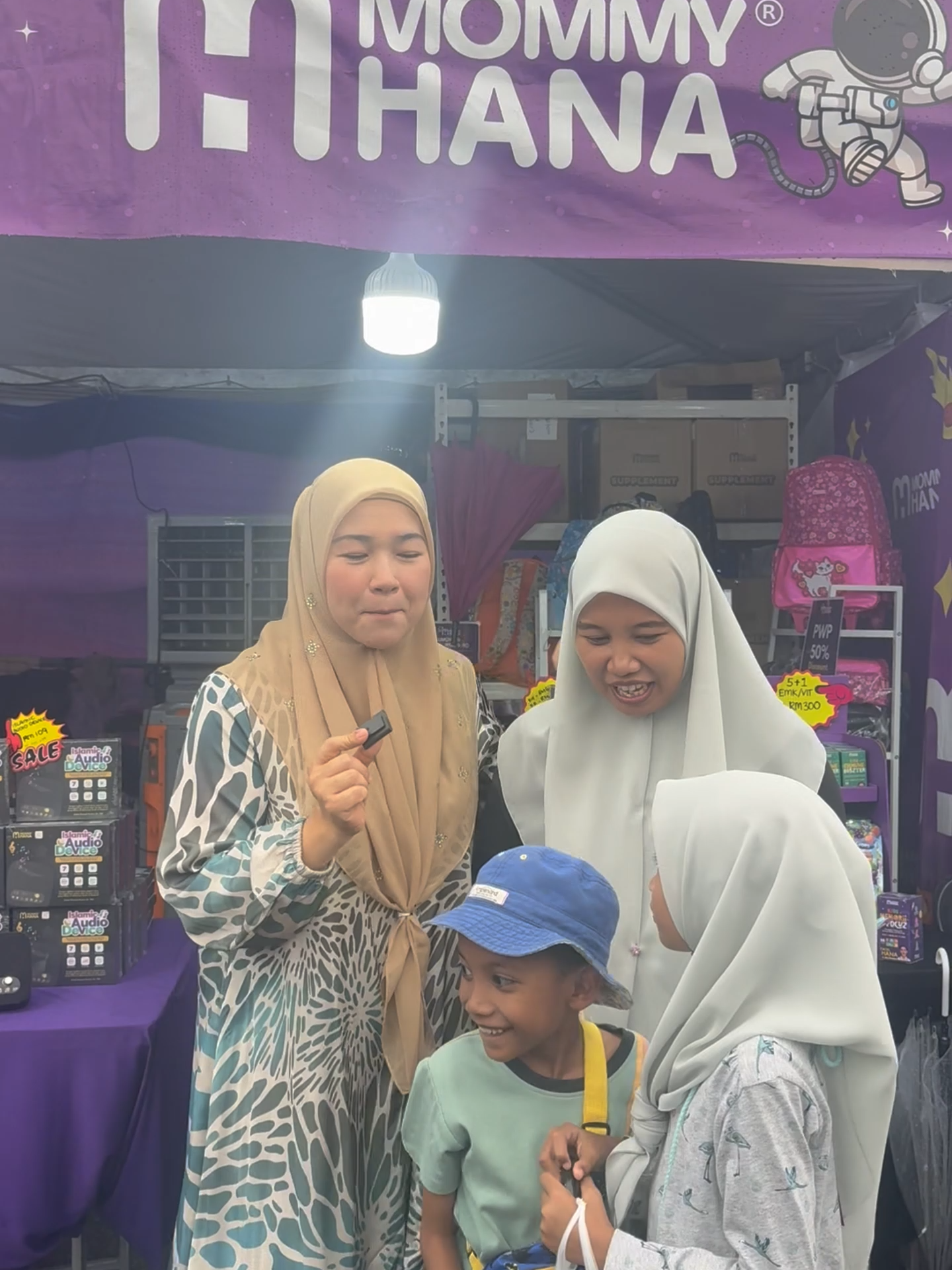 2 tahun bukan masa yang singkat, tapi hasilnya berbaloi 😭 Anak makin fokus, rajin belajar & senang hafal! #ExcelHana #AnakCemerlang #KuatMenghafaz #MommyHana