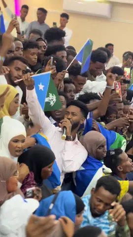 Dayax Vs XawaadleH🇸🇧🫡#Talie_Jiilal🤍 #hiiraanstate🇸🇧🔥 #xawaadle_mohamett_🇸🇧_🐅_🔫 #foryoupage #fpyシ 