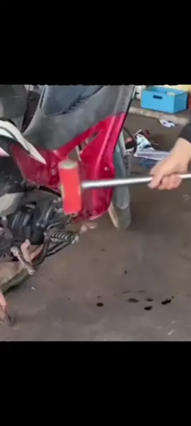 trường đời nó khác với trường học là ở chỗ ,nó cho mình làm rồi mới cho mình bài học .