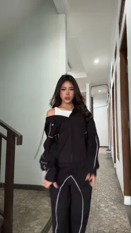 Ketche bgt niehh one set nyaa💋