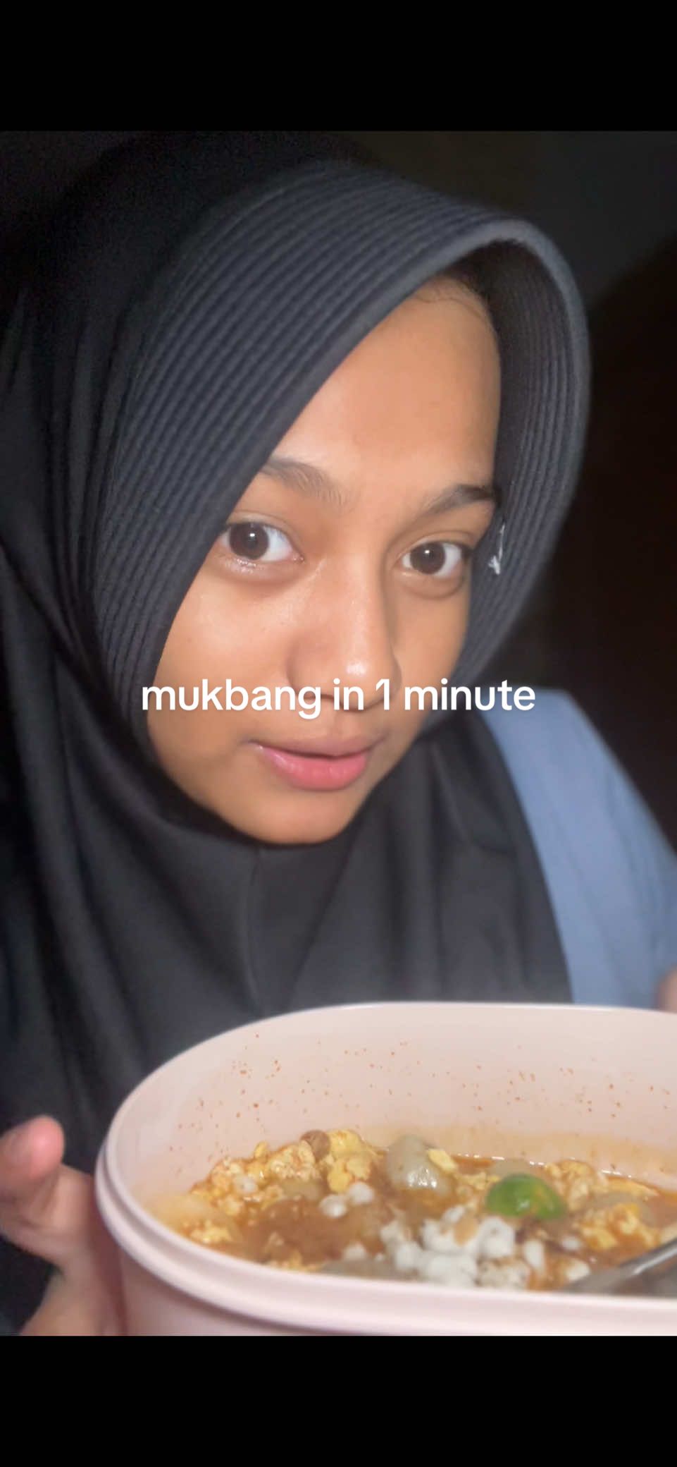 sesekali nyobain mukbang #mukbang #basoacimurah #basoaciayamsuwir 