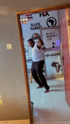 Haaa tatawange omulungiii 😂😂😂@Daddy Andre Official 