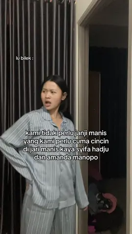 lagi musim nikah apa gmna? apa krna udah umurnya😭 yng umurnya seangkatan 