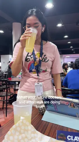 We really study hard but we eat harderrrrr 🙂‍↕️🙂‍↕️ #admu #ateneo #fyp 