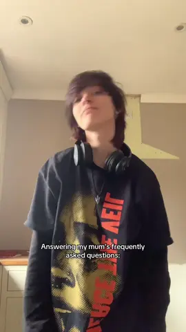 Ignore the fake clap, she’s sleeping off a night lol #piercingtok #purplehair #mlm #09 