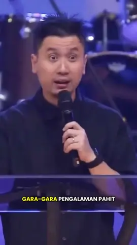 Bersyukurlah jika saat ini kamu lagi sedang di proses,karena seringkali Tuhan membentuk karakter kita melalui masalah yang menimpa dalam kehidupan kita.#psfrankykuncoro #renungankristen #fyp #brandatiktok #fyp