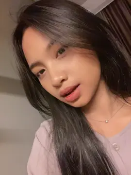 plumpoyy #longlastlips #lembabnobeban 