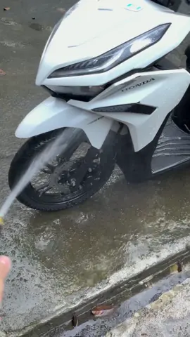 mitsushi spring  hose high pressure telescopic hose with nozzle expandable coil magic hose garden hose #mitsushi #gardenhose #carwash #pressurewasher #motor 