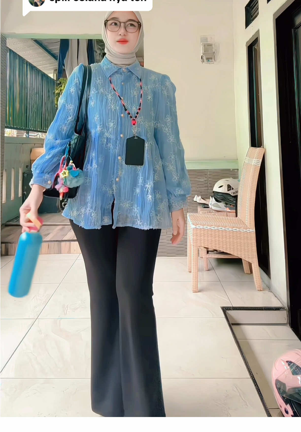 Membalas @kitty diyanti nih kak #celana #flaredpants #OOTD 