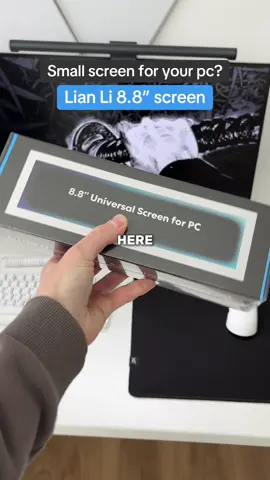 Lian Li is making some of the best products right now😻 @LianLi only 85€! #lianli #pcscreen #gaming #pc #clean 