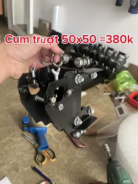 Cụm trượt 50X50 gắn thanh tạ f27. 1 cụm duy nhất. 380k.  DYD Home gym. #giantadanang #lammaygym #tutapgym #giantagantuong 