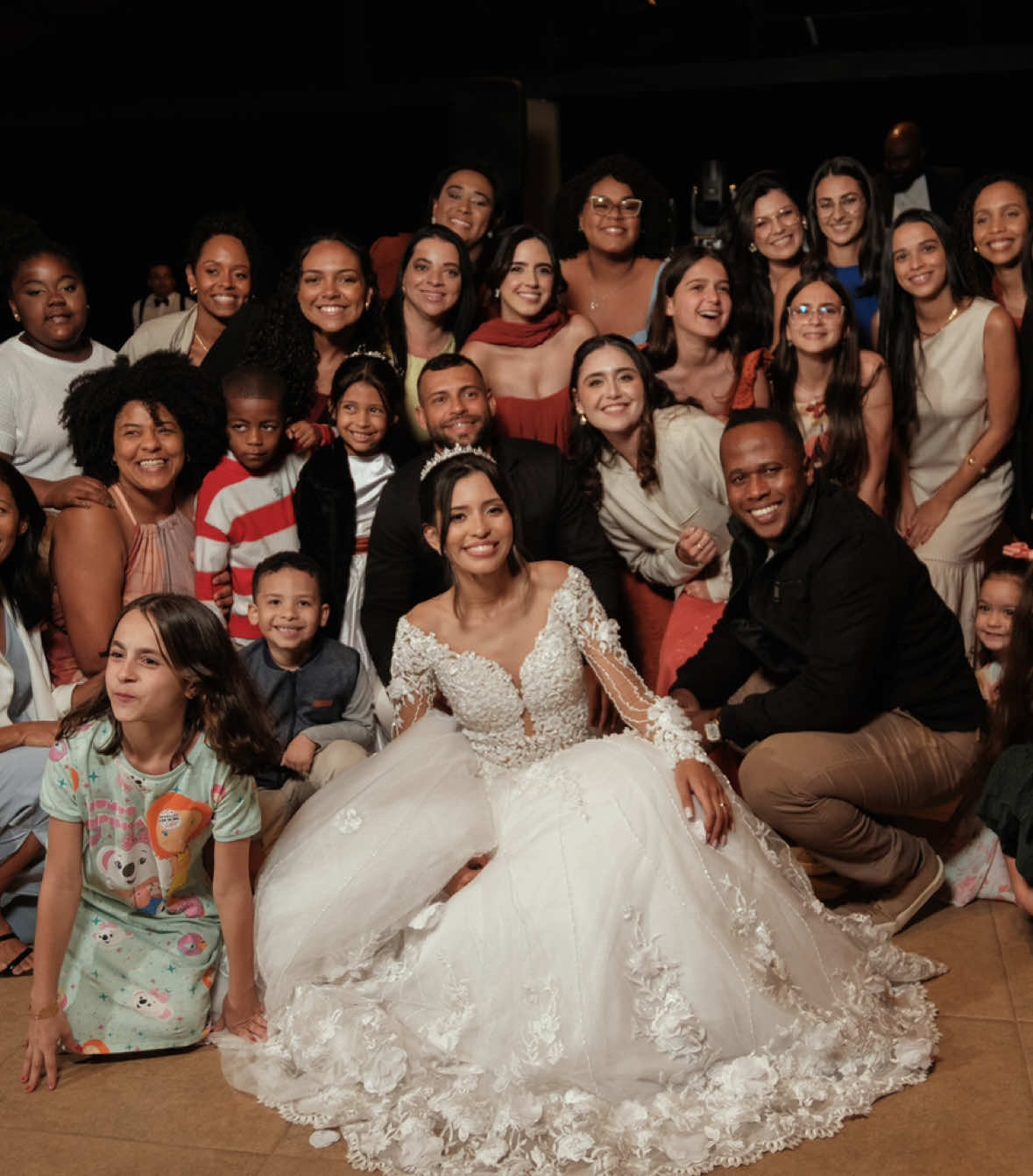 1° vídeo da série do nosso casamento 🤍 Obrigada pessoal, fomos abençoados em ter vocês! #casamento #casamentocristao #noivas2025 #festa #sonhos 