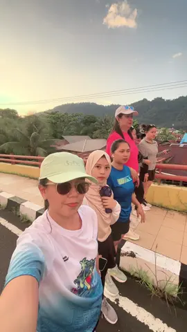 Finish strong 5k pace 8🔥menyala buibu🫶🏻@sridjabar @Sharon.WR26 @rostantikarame @🌼Kagura TikTok🌼