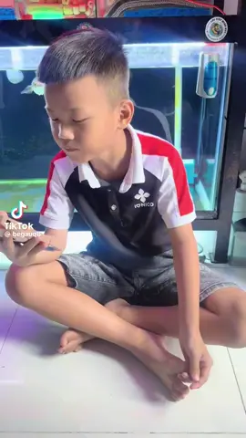 cũng vì tiền em bỏ anh thôi😚😚