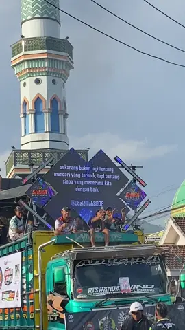 Ok baik #riswandacakwan #vinolighting #vibesgampingan #karnavalgampinganpagak #pemburuhoreg 