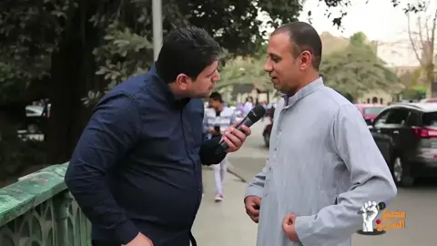 الناس قبل اختراع الكاميرا😂 #مذيع_الشارع #أحمد_رأفت